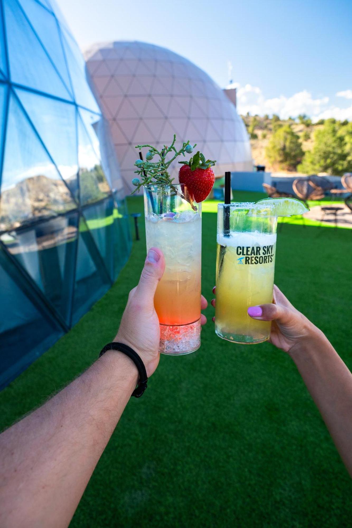 Clear Sky Resorts - Bryce Canyon - Unique Stargazing Domes Cannonville Exterior photo