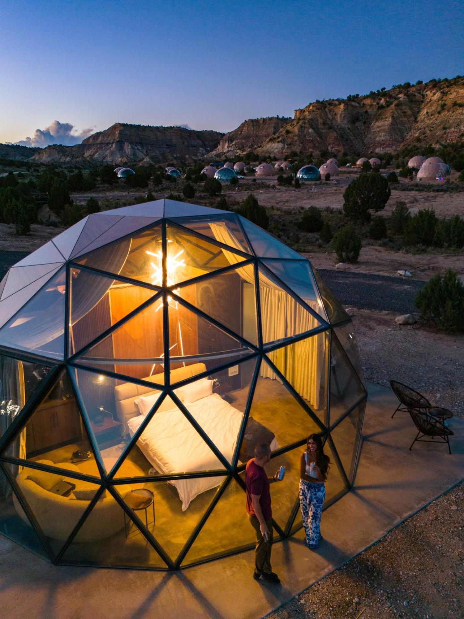 Clear Sky Resorts - Bryce Canyon - Unique Stargazing Domes Cannonville Exterior photo